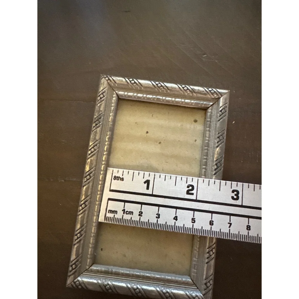 Vintage Silver Tone Ornate Rope Border Miniature Picture Frame 3x5 Tabletop